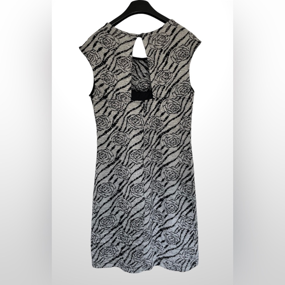 Vintage Black & Light Gray Rose-Print Knitted Dress - Picture 5 of 8